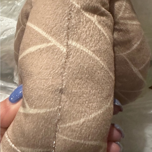 Ikea Mummy Halloween Lattjo 11” Plush Stuffed Animal Toy Beige White Smiling - Picture 3 of 5